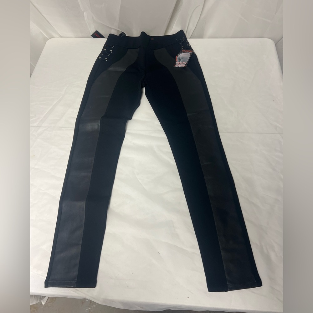 Ci Sono Black Ponte Pants with Lace-Up Detail Leggings Medium NWT